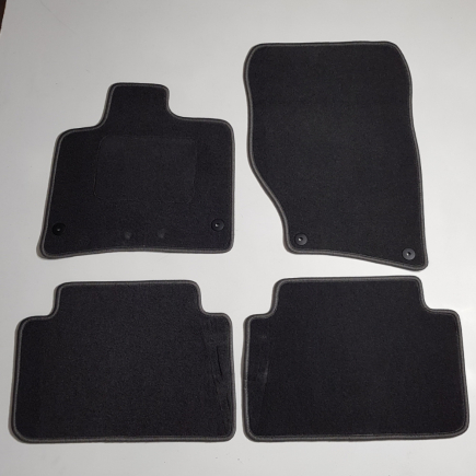 Audi Q7 2005-2014 szövetszőnyeg